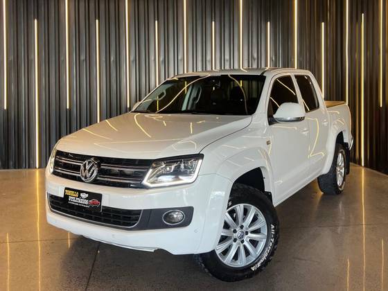 VOLKSWAGEN AMAROK 2.0 HIGHLINE 4X4 CD 16V TURBO INTERCOOLER DIESEL 4P AUTOMÁTICO VOLKSWAGEN AMAROK 2.0 HIGHLINE 4X4 CD 16V TURBO INTERCOOLER DIESEL 4P AUTOMÁTICO